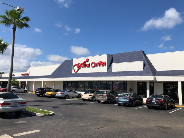 5021-5101 W Okeechobee Blvd, West Palm Beach, FL for lease - Building Photo - Image 1 of 3