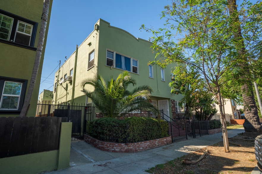 1471 Chestnut Ave, Long Beach, CA for sale - Building Photo - Image 2 of 8
