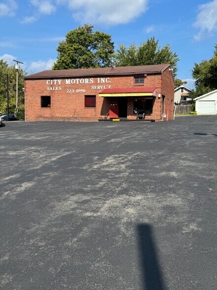 775 W Chestnut St, Washington, PA à vendre - Photo du bâtiment - Image 3 de 8