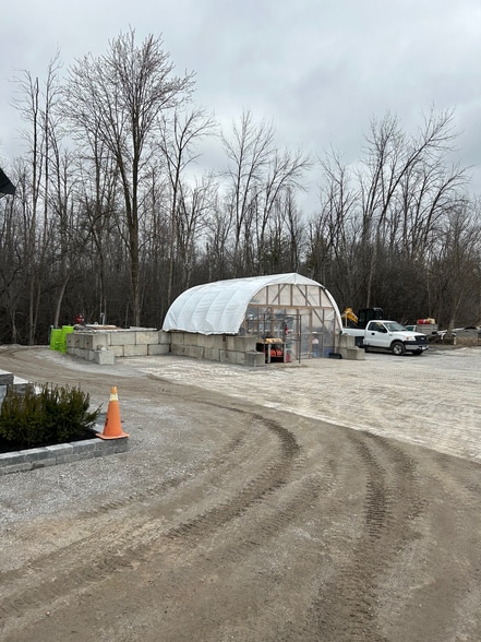 4875 Thickson Rd N, Whitby, ON for lease - Building Photo - Image 3 of 5