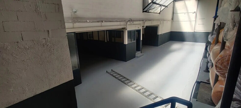 Flex dans Gonesse à louer - Photo du bâtiment - Image 3 de 5