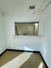 122 E Cottonwood Ln, Casa Grande, AZ à louer Hall d’entrée- Image 2 de 9