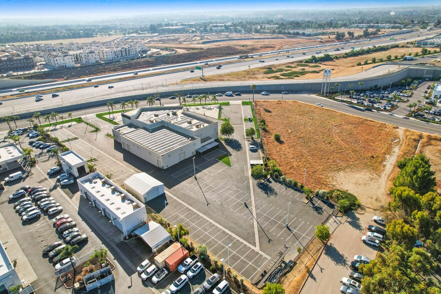 26825 Auto Mall Pky, Murrieta, CA for lease - Building Photo - Image 3 of 35