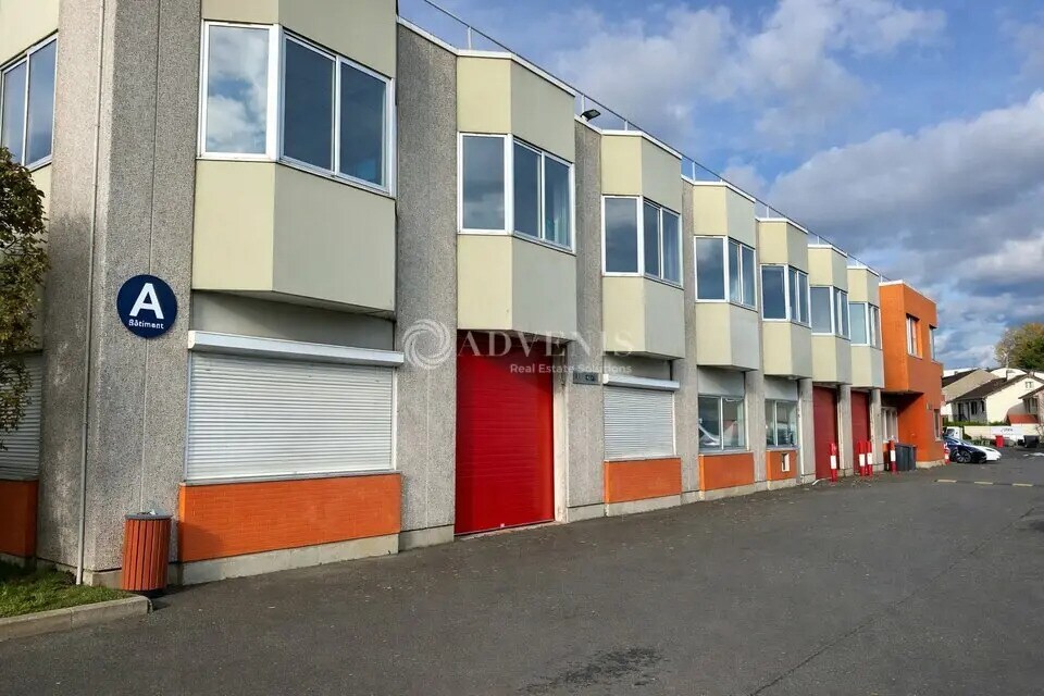 Flex dans Villejuif à louer Photo du bâtiment- Image 1 de 13