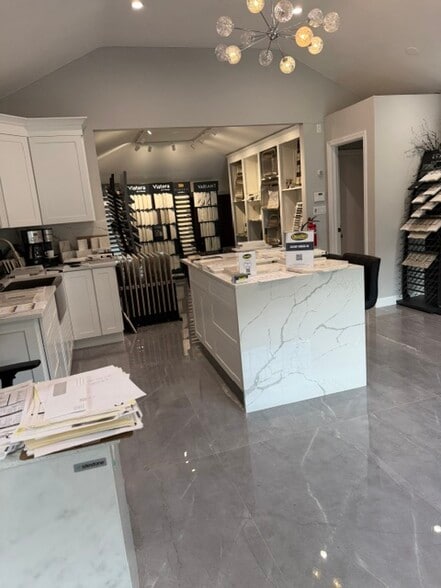 317 Route 46, Denville, NJ for lease - Interior Photo - Image 3 of 5