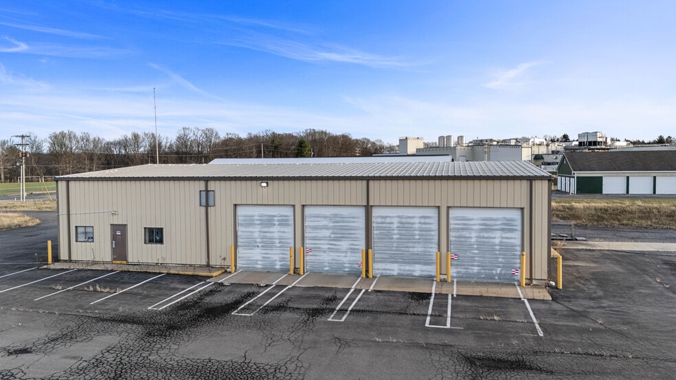 334 Spider Lake Rd, Dubois, PA à vendre - Photo du bâtiment - Image 2 de 7