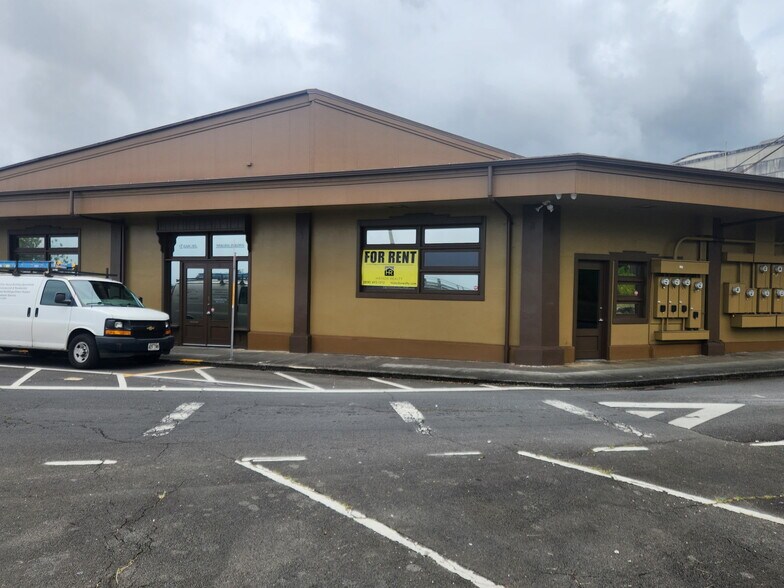 8 Kamehameha Ave, Hilo, HI for lease - Building Photo - Image 1 of 6