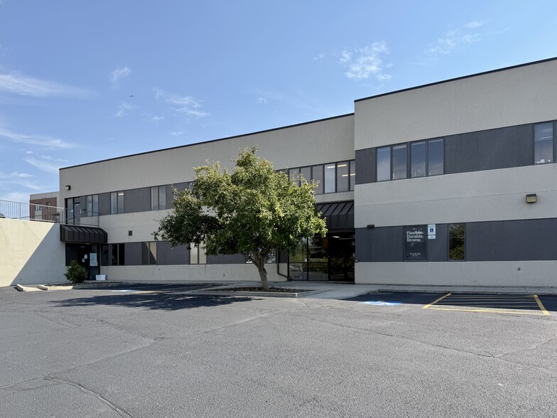 301 Saddle Dr, Helena, MT for lease - Building Photo - Image 1 of 28