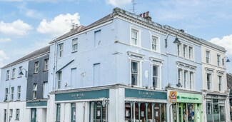 Plus de détails pour 8 & 10 Molesworth Street – Commerce de détail à vendre, Wadebridge