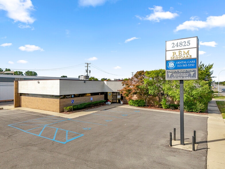 24825 Michigan Ave, Dearborn, MI for lease - Building Photo - Image 2 of 55