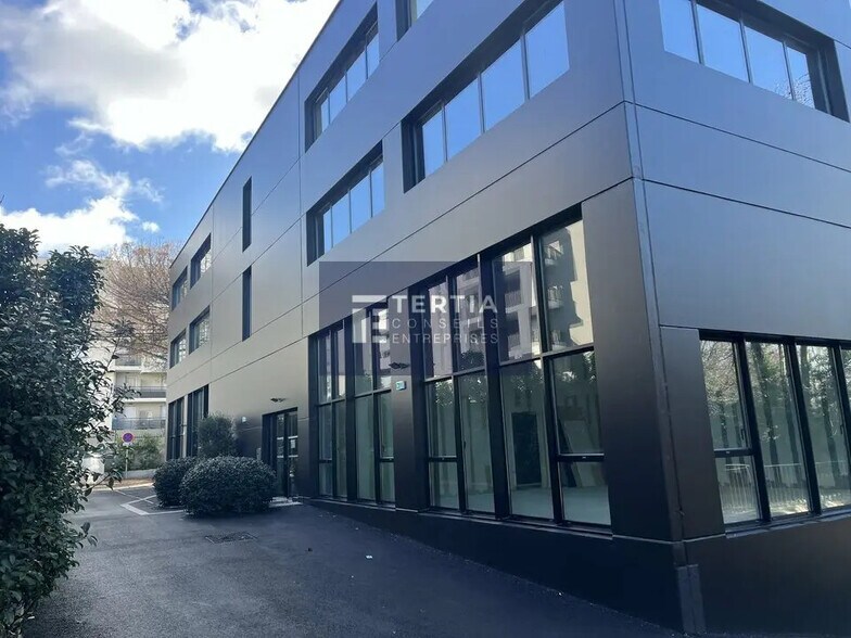 Office in Montpellier for sale - Building Photo - Image 3 of 9
