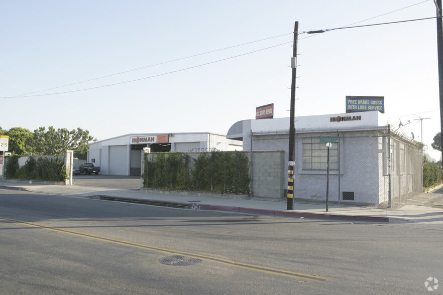 2500 N Alameda St, Compton, CA for sale - Building Photo - Image 2 of 3