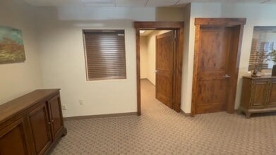 56 Edwards Village Blvd, Edwards, CO à louer - Vidéo sur l’inscription commerciale