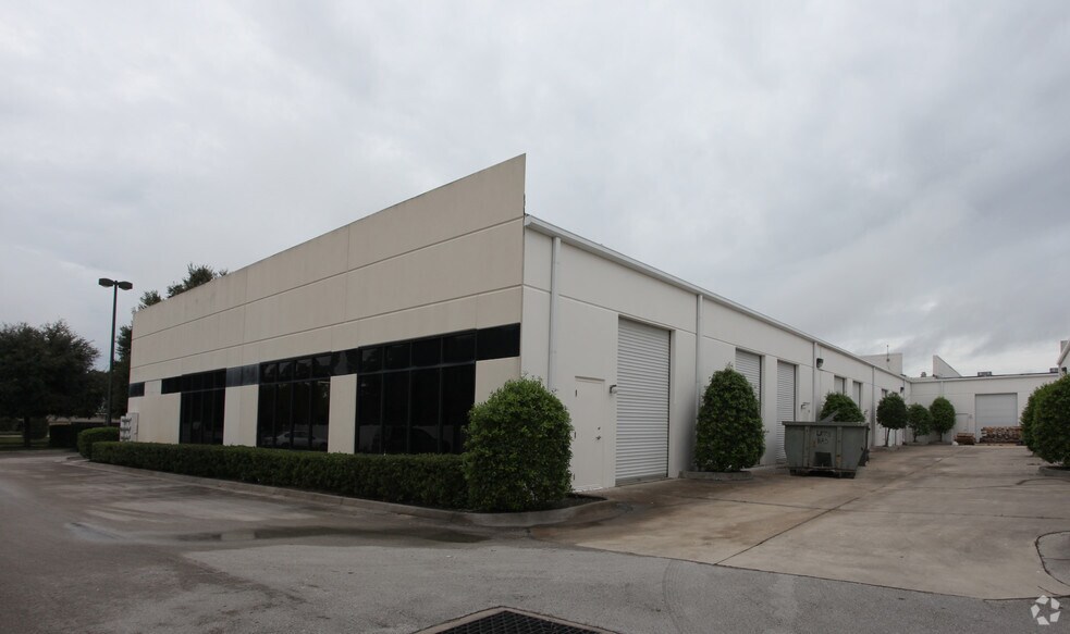 200 Business Park Cir, Saint Augustine, FL à louer - Photo du bâtiment - Image 2 de 4