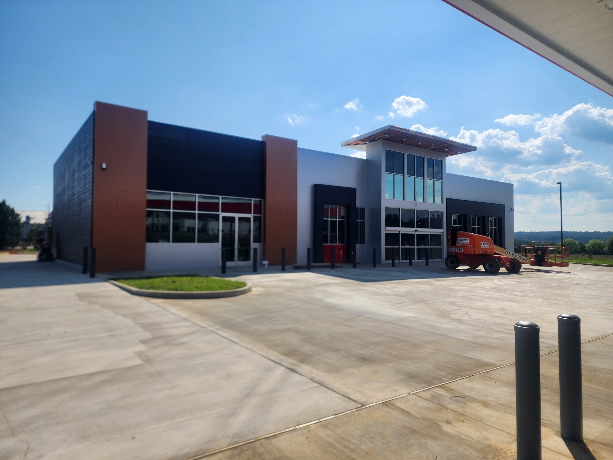 1010 Academy Dr, Bessemer, AL à louer Photo du bâtiment- Image 1 de 6