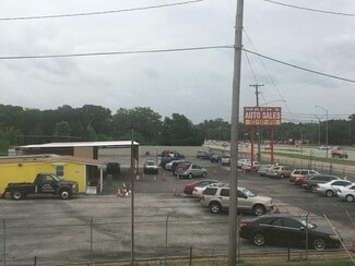 Plus de détails pour 11909 C F Hawn Fwy, Dallas, TX - Commerce de détail à vendre