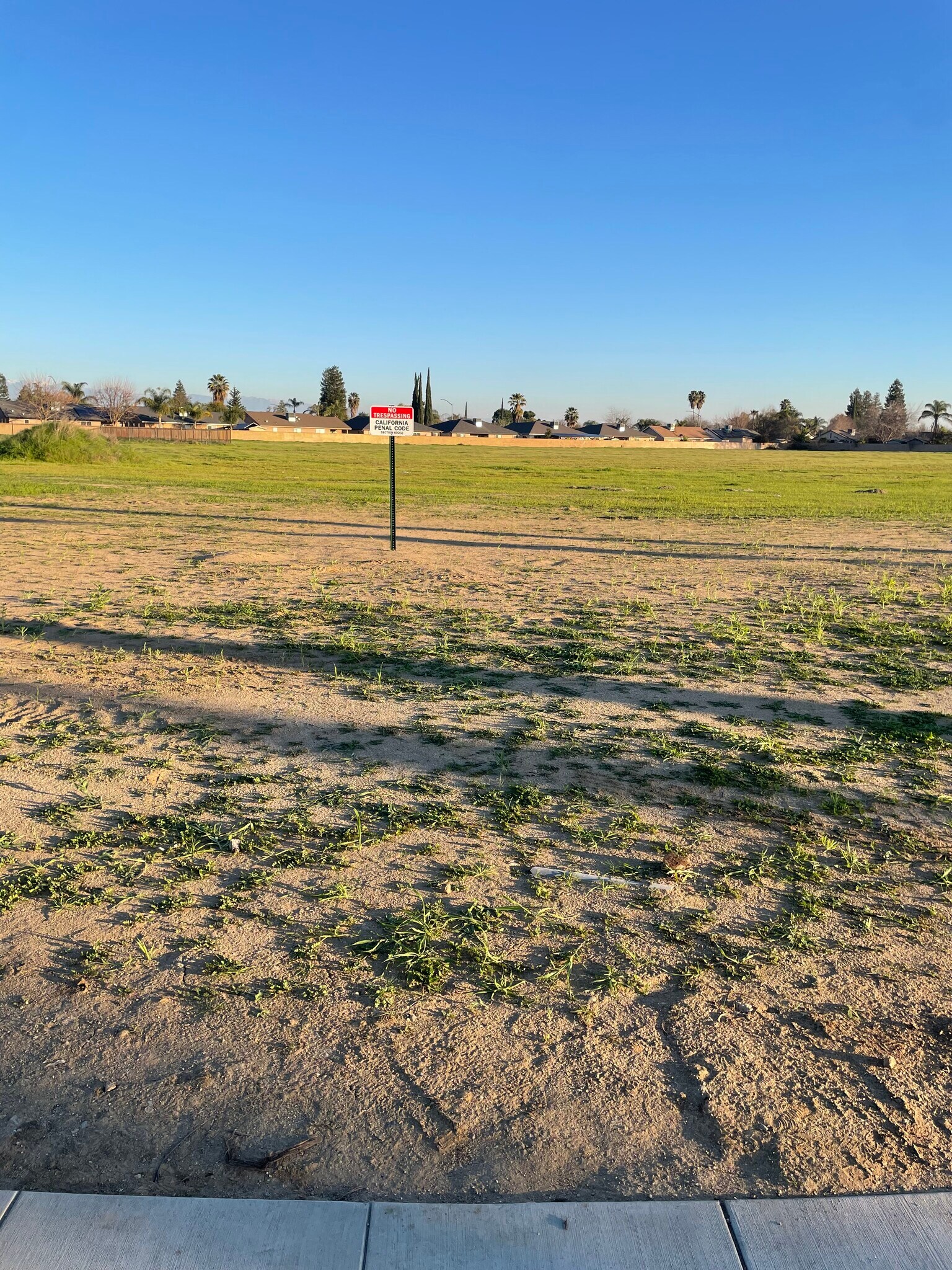 Alta Avenue, Dinuba, CA à vendre Photo du bâtiment- Image 1 de 8