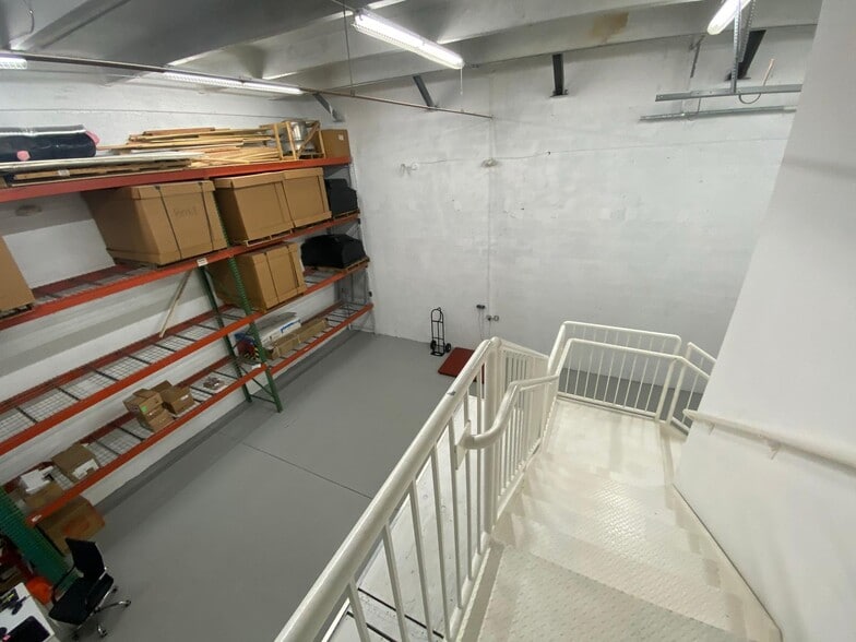 5920-5930 NW 99th Ave, Miami, FL à louer - Photo intérieure - Image 3 de 5