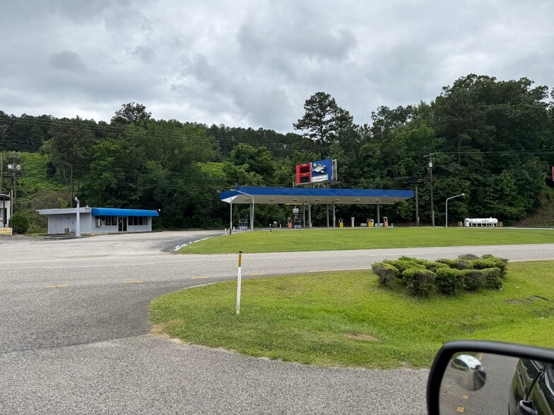 2709 Crestwood Blvd, Birmingham, AL à vendre - Photo du bâtiment - Image 3 de 8