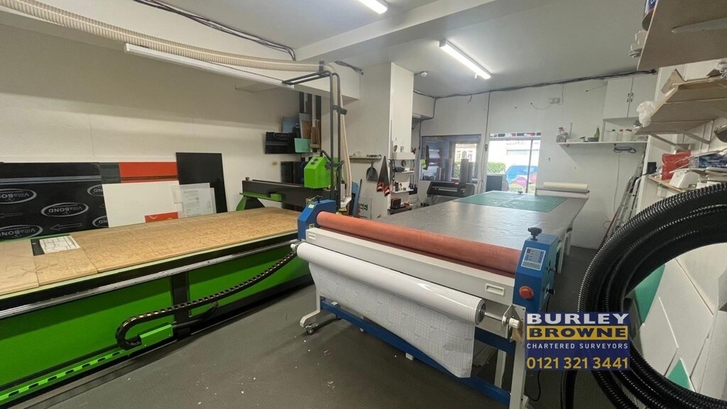 Moor St, West Bromwich, WMD B70 7AD - Unité 3 -  - Photo intérieure - Image 1 of 8