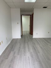 6901-6989 NW 82nd Ave, Miami, FL for lease Interior Photo- Image 1 of 15