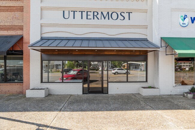 Plus de détails pour 208 Broad St, Wrens, GA - Bureau/Commerce de détail à louer