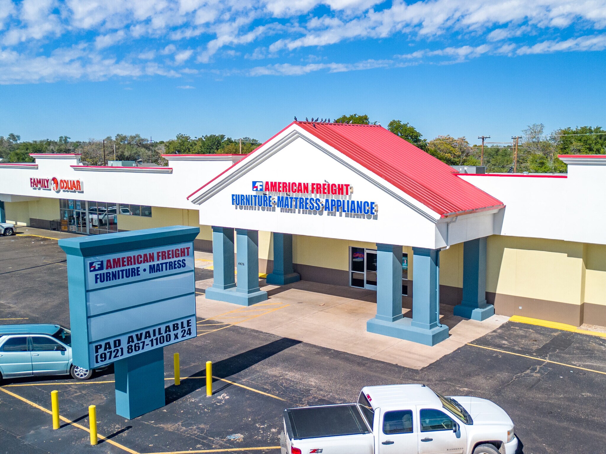 4424 - 4426 34th St, Lubbock, TX for lease Primary Photo- Image 1 of 4