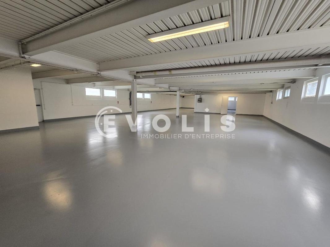 Flex dans Les Ulis à louer Photo du bâtiment- Image 1 de 13