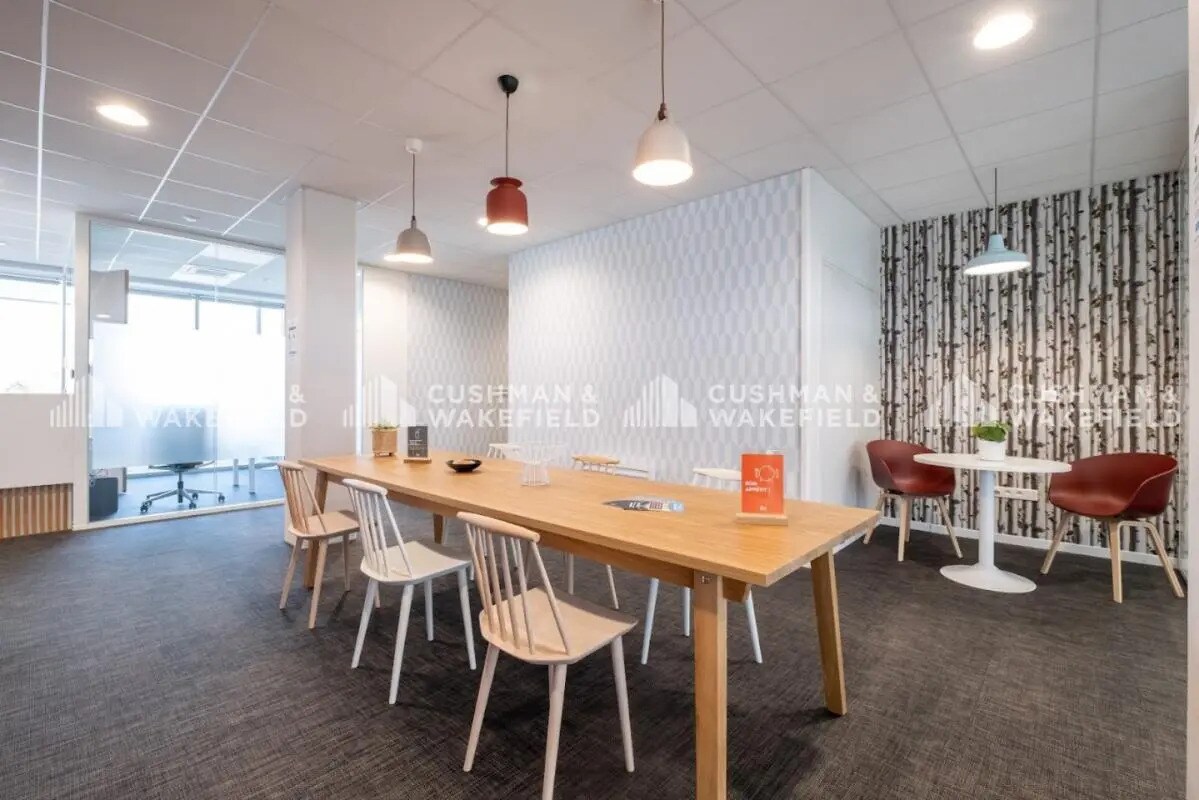 165 Avenue De La Marne, Marcq-en-Baroeul for lease Building Photo- Image 1 of 11