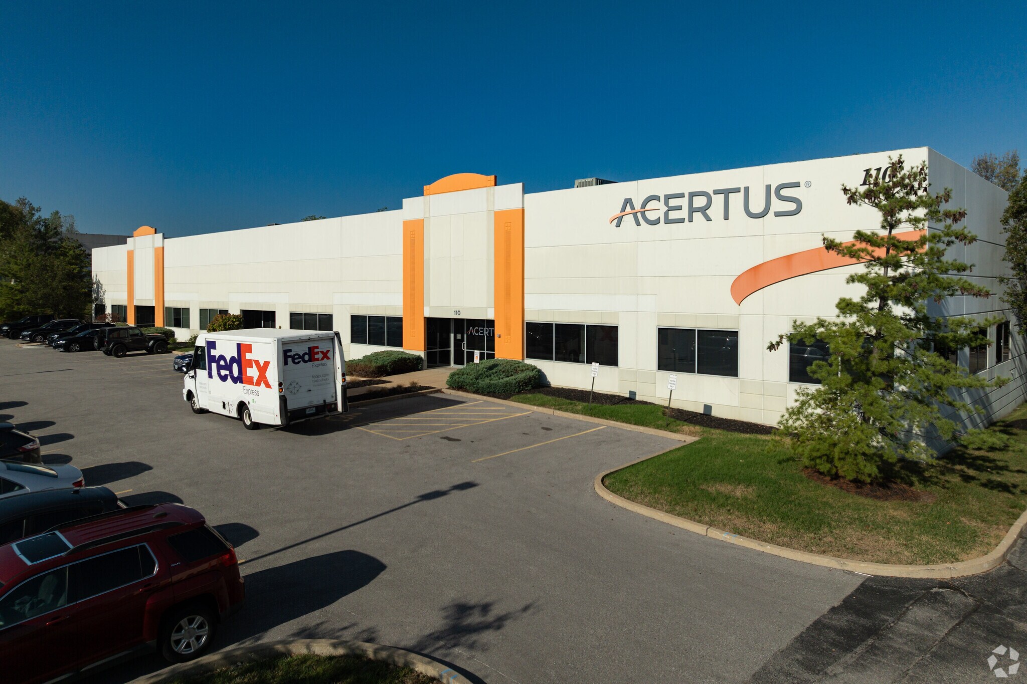 110-111 Rock Cliff Ct, Saint Louis, MO à vendre Photo principale- Image 1 de 7