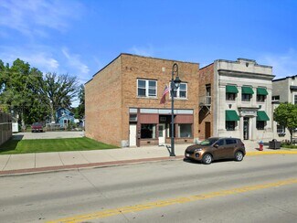 Plus de détails pour 1020 Main St, Union Grove, WI - Commerce de détail à vendre