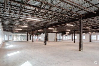 2100 Swift Dr, Oak Brook, IL à vendre Photo intérieure- Image 2 de 9