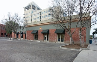 Plus de détails pour 2602-2630 Tulare St, Fresno, CA - Commerce de détail à louer