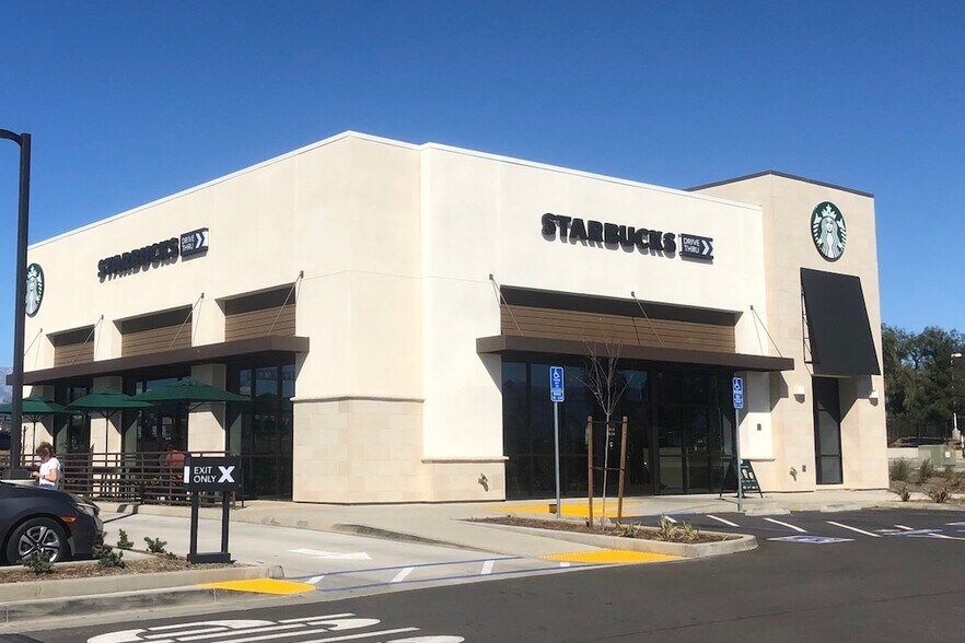 1550 W Valley Blvd, Colton, CA for sale - Building Photo - Image 3 of 7