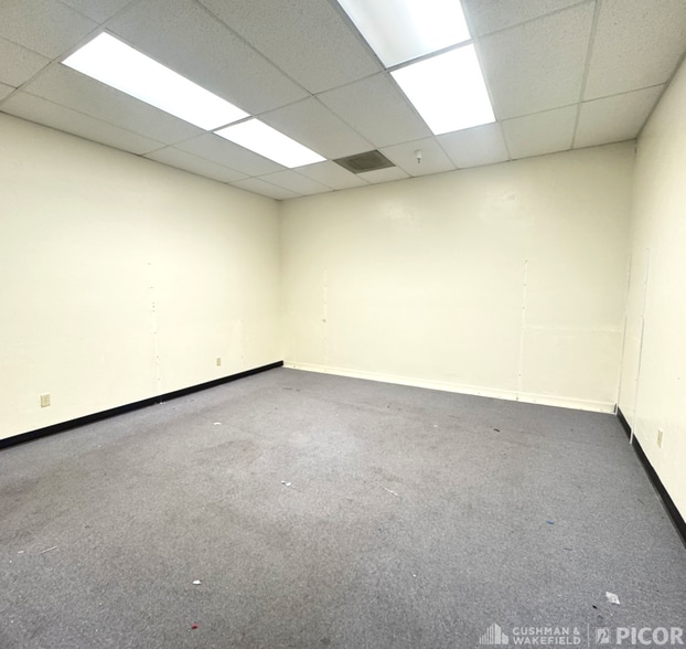 1671 S Research Loop, Tucson, AZ for lease - Building Photo - Image 3 of 5