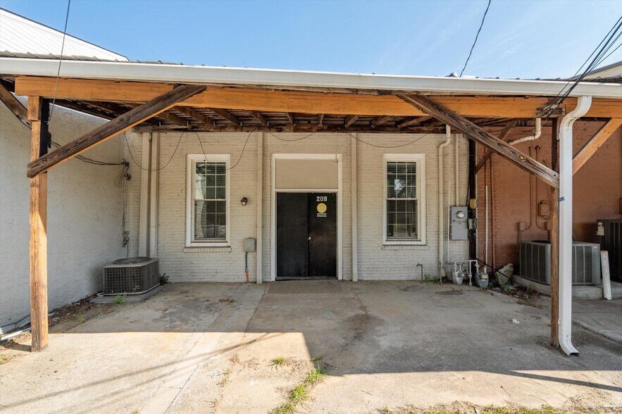 208 Broad St, Wrens, GA for lease - Building Photo - Image 3 of 23