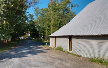 15-17 Goshen Ave, Washingtonville, NY for lease Building Photo- Image 2 of 8