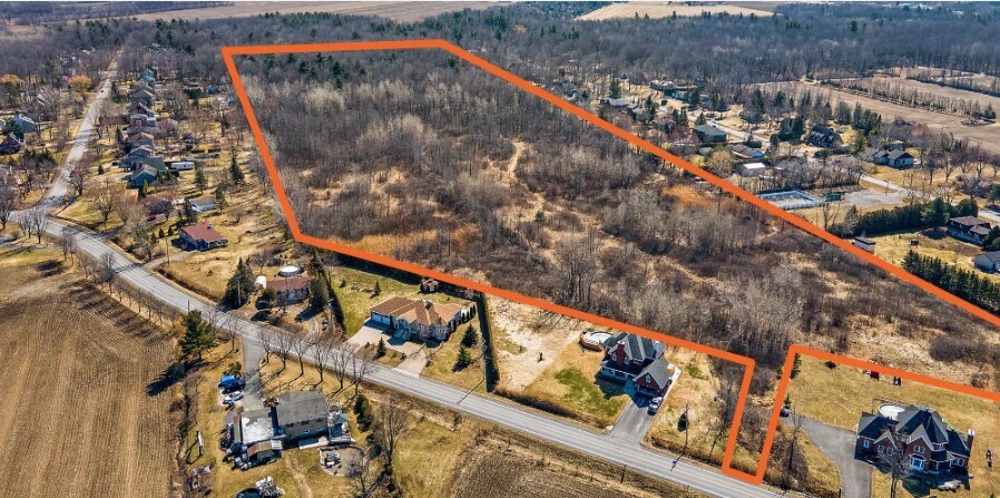Chemin De La Bataille Nord & rue Mailloux, La Prairie, QC for sale Primary Photo- Image 1 of 1
