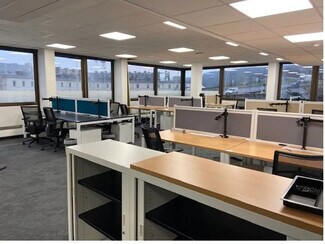 Plus de détails pour Bureau à louer