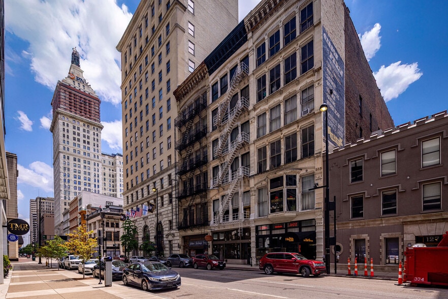 113 W 4th St, Cincinnati, OH for lease - Building Photo - Image 1 of 29