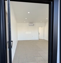 5570-5578 Mission Blvd, Jurupa Valley, CA for lease Interior Photo- Image 1 of 3