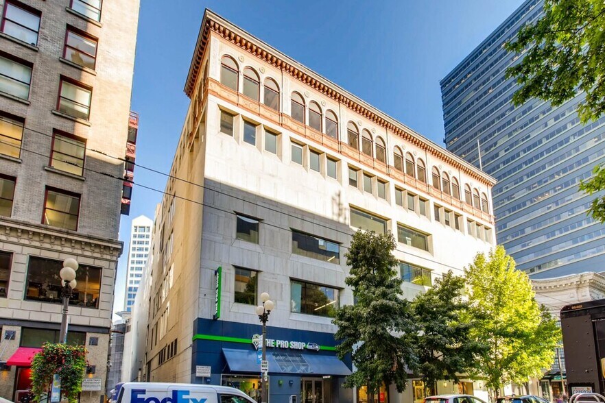 1505 5th Ave, Seattle, WA à louer - Photo du bâtiment - Image 1 de 3