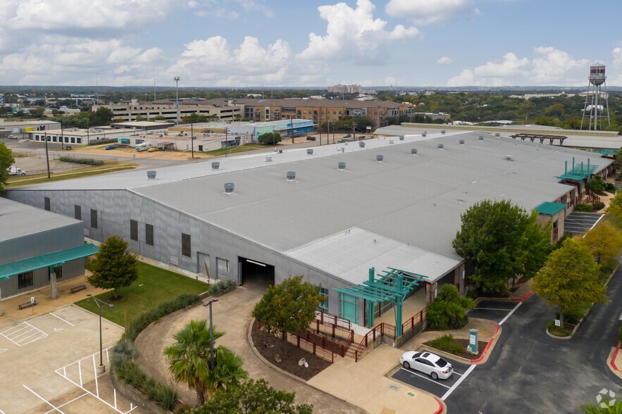 3601 S Congress, Austin, TX for lease - Building Photo - Image 2 of 4