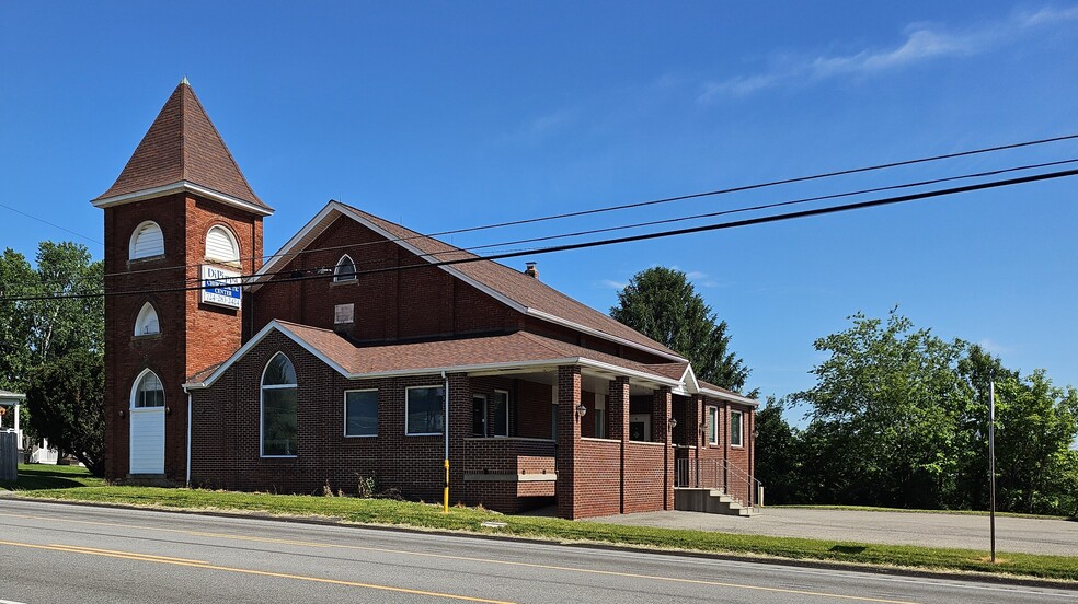 662 New Castle Rd, Butler, PA à vendre - Photo du bâtiment - Image 3 de 52