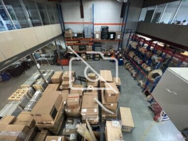 Industrial in Massy for lease - Interior Photo - Image 2 of 3