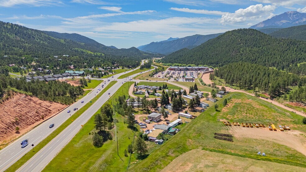 19570 E US Highway 24, Woodland Park, CO à vendre - Photo du bâtiment - Image 3 de 17