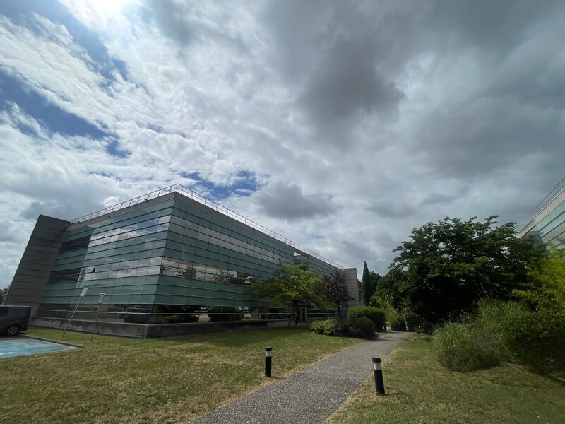 Office in Toulouse for lease Building Photo- Image 1 of 14