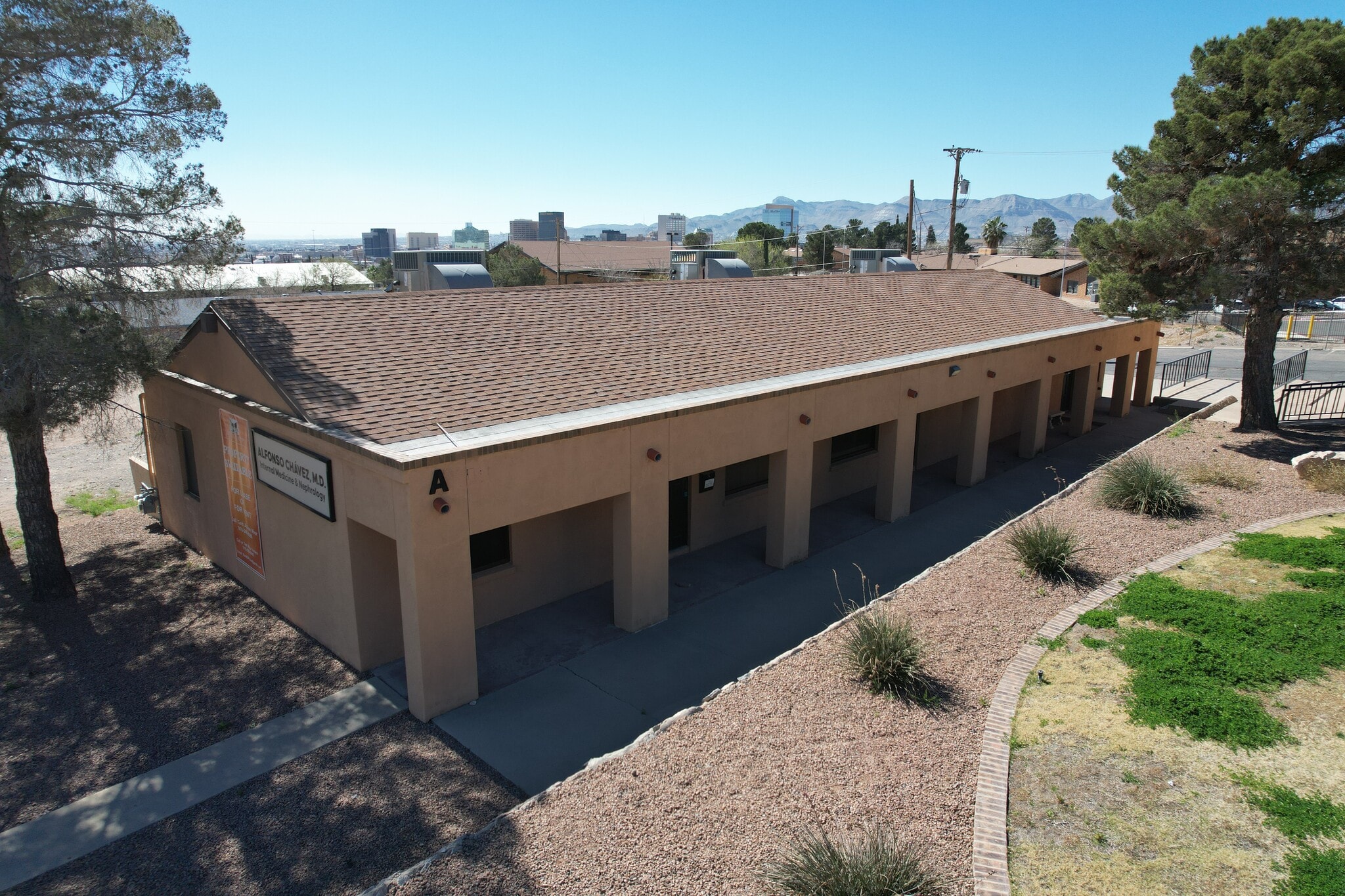 1517 Brown St, El Paso, TX for sale Primary Photo- Image 1 of 10