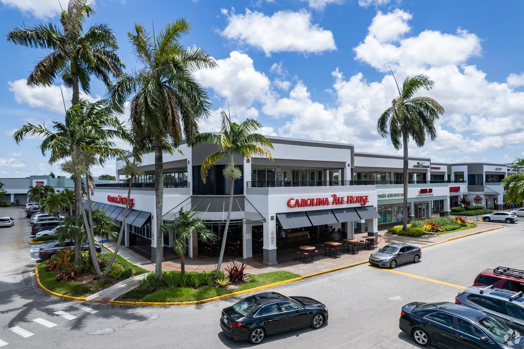 6728 Bird Rd, Miami, FL for lease Primary Photo- Image 1 of 8