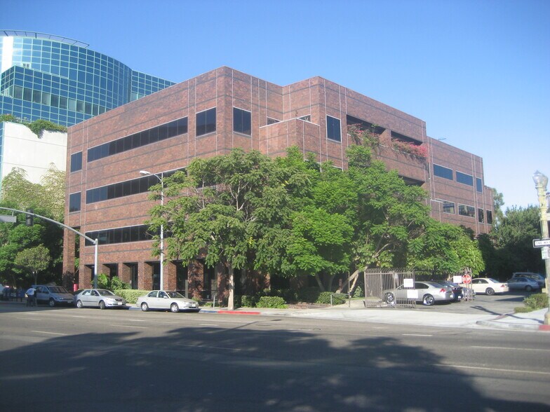 1414 S Grand Ave, Los Angeles, CA à louer - Photo du bâtiment - Image 3 de 6